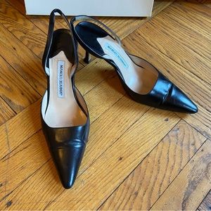 Manolo Blahnik Classic Black Leather Pointed Toe Slingback